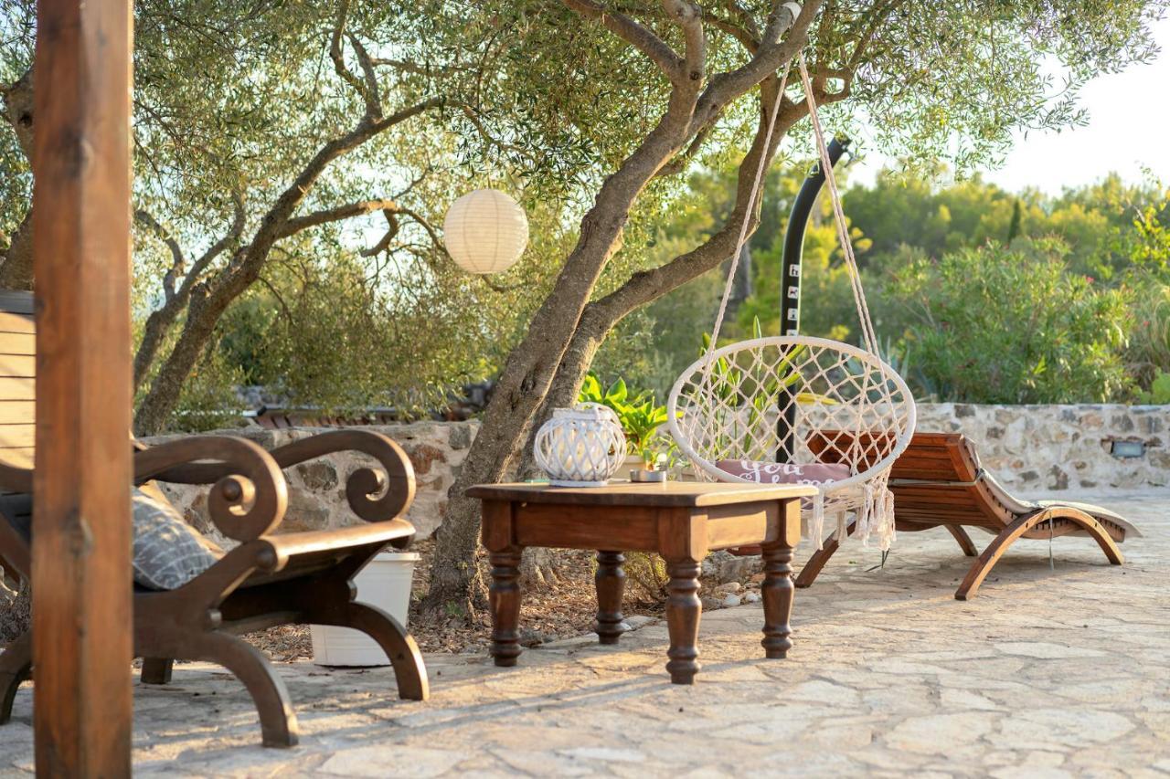 Villa Oxa Dreamland Stari Grad  Exterior photo