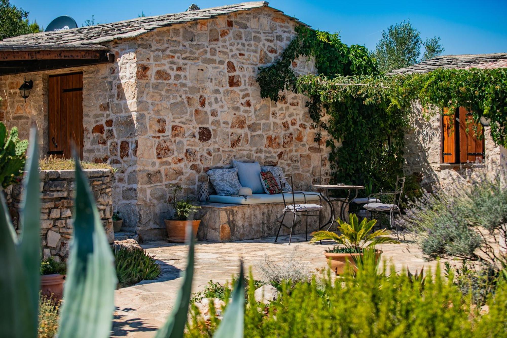 Villa Oxa Dreamland Stari Grad  Exterior photo