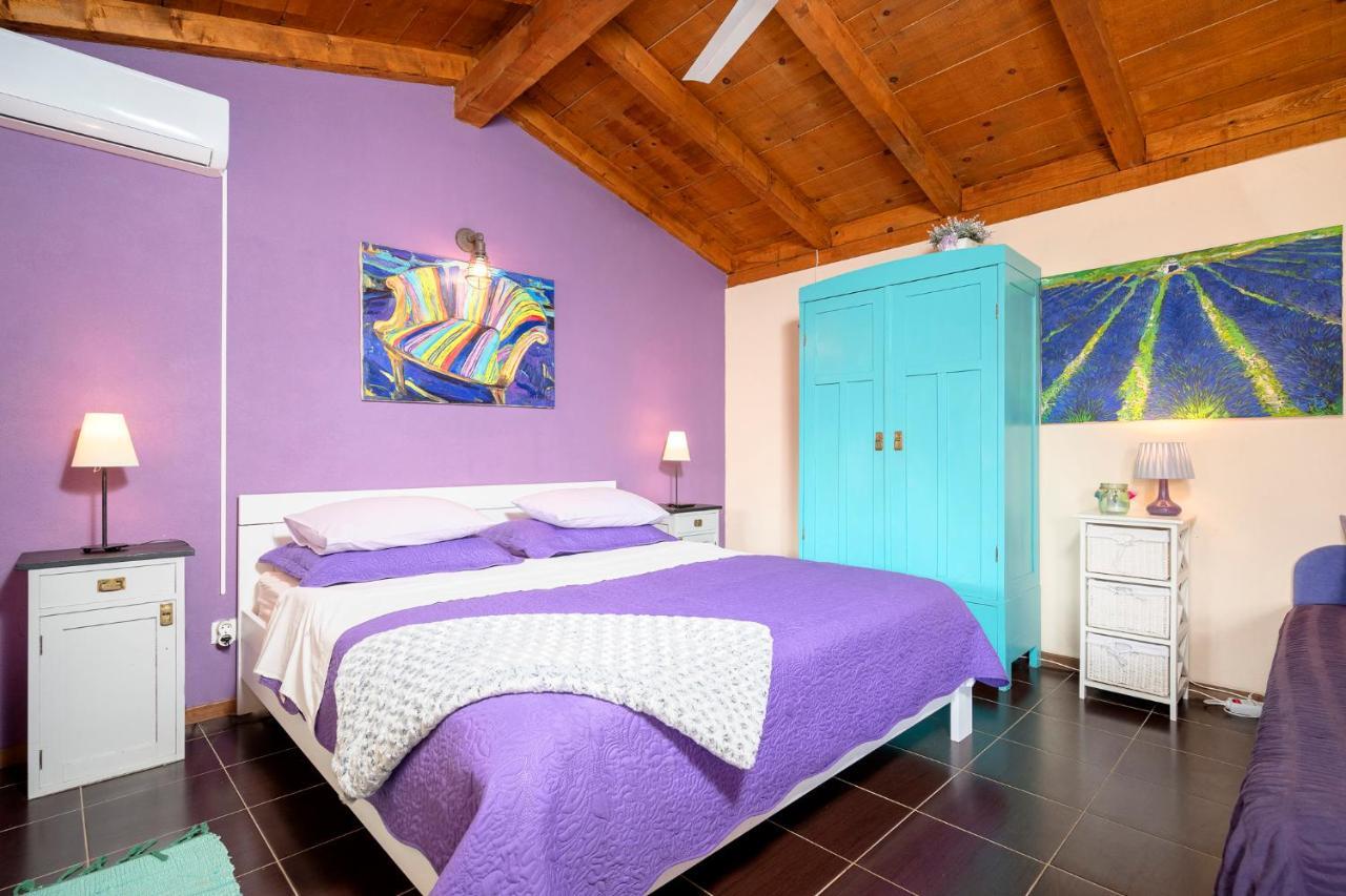 Villa Oxa Dreamland Stari Grad  Exterior photo